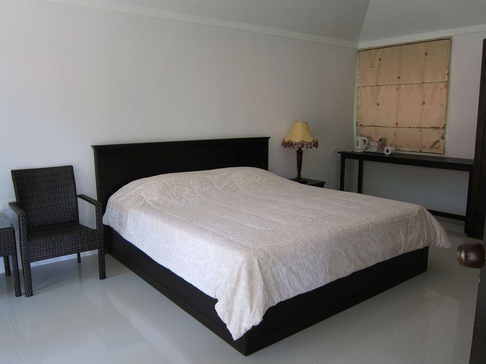 Kalim Hill Hotel Patong Exterior photo
